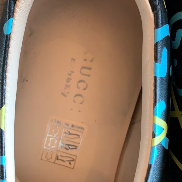 Gucci Ghost Sneakers - Picture 9 of 16